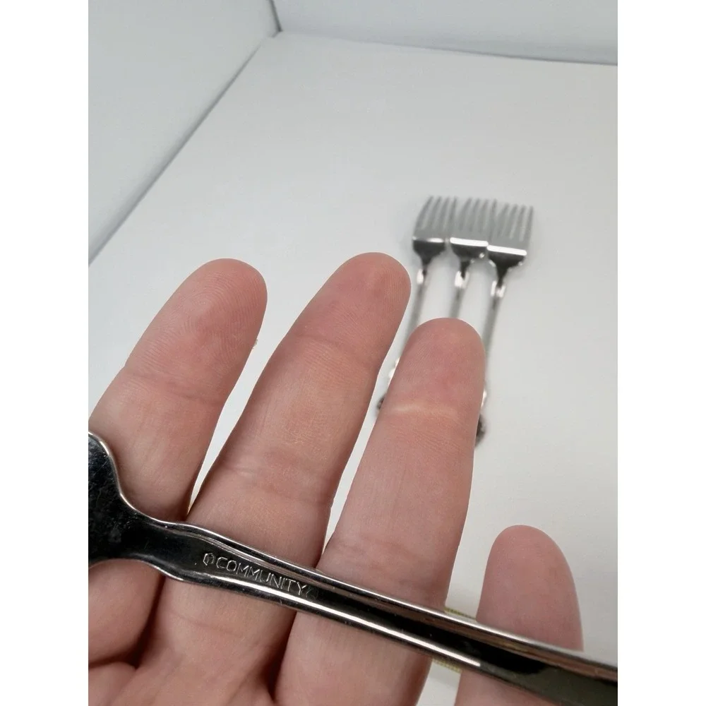 TENNYSON Oneida Community CUBE Stainless Steel Dinner Forks Set Of 4